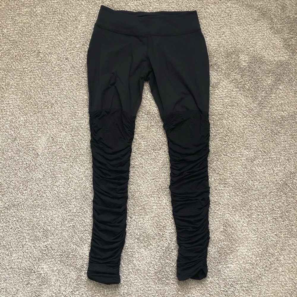 Beyond Yoga Ruched Leggings